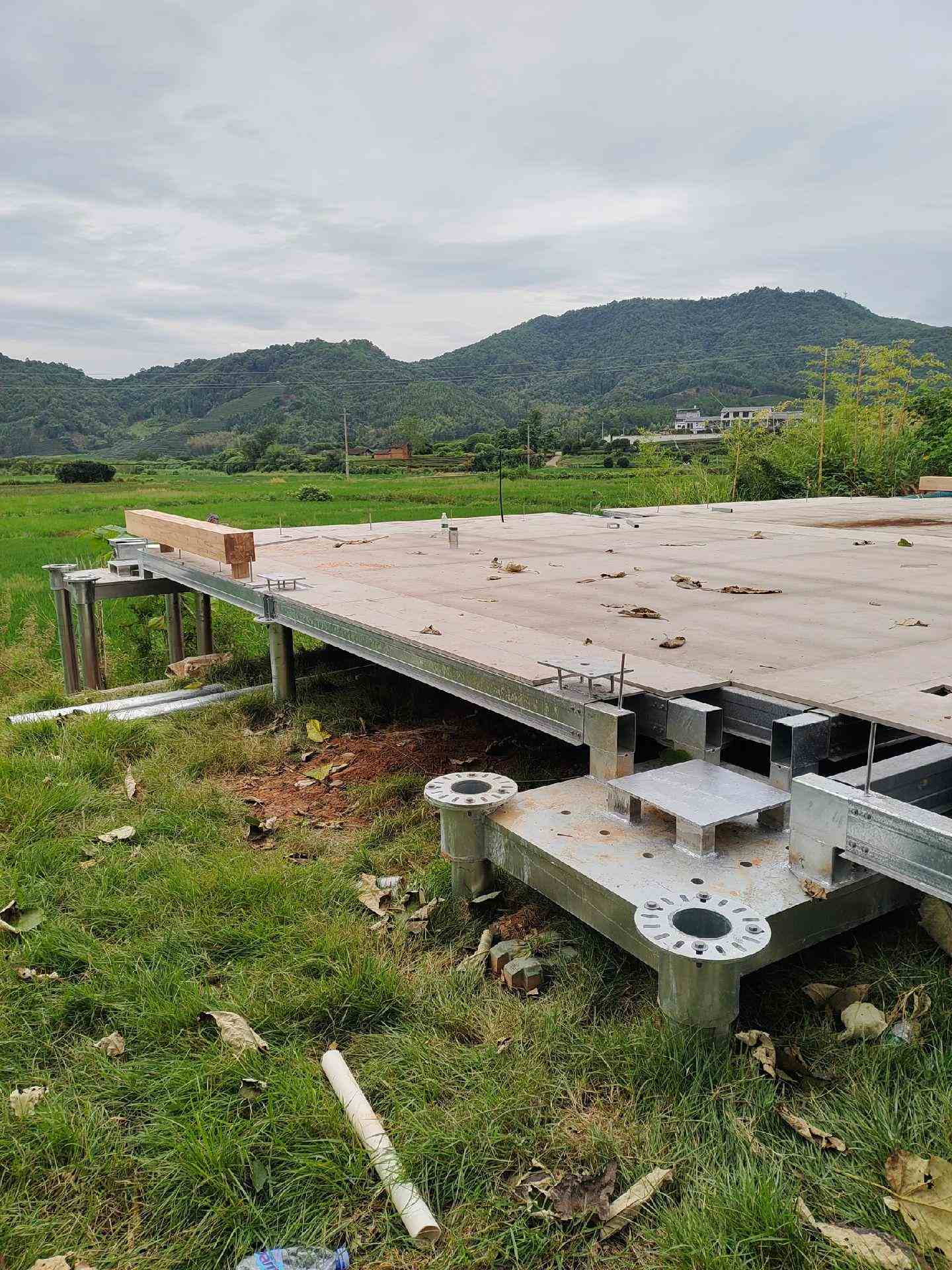 steel deck manufacturer